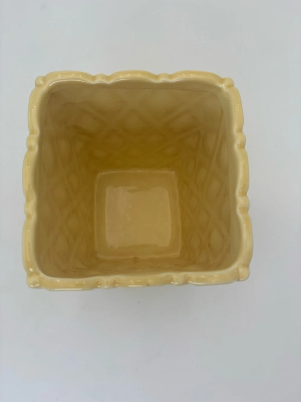 Vintage Textured Ceramic Planter in Yellow - Perfect for Spring and Summer